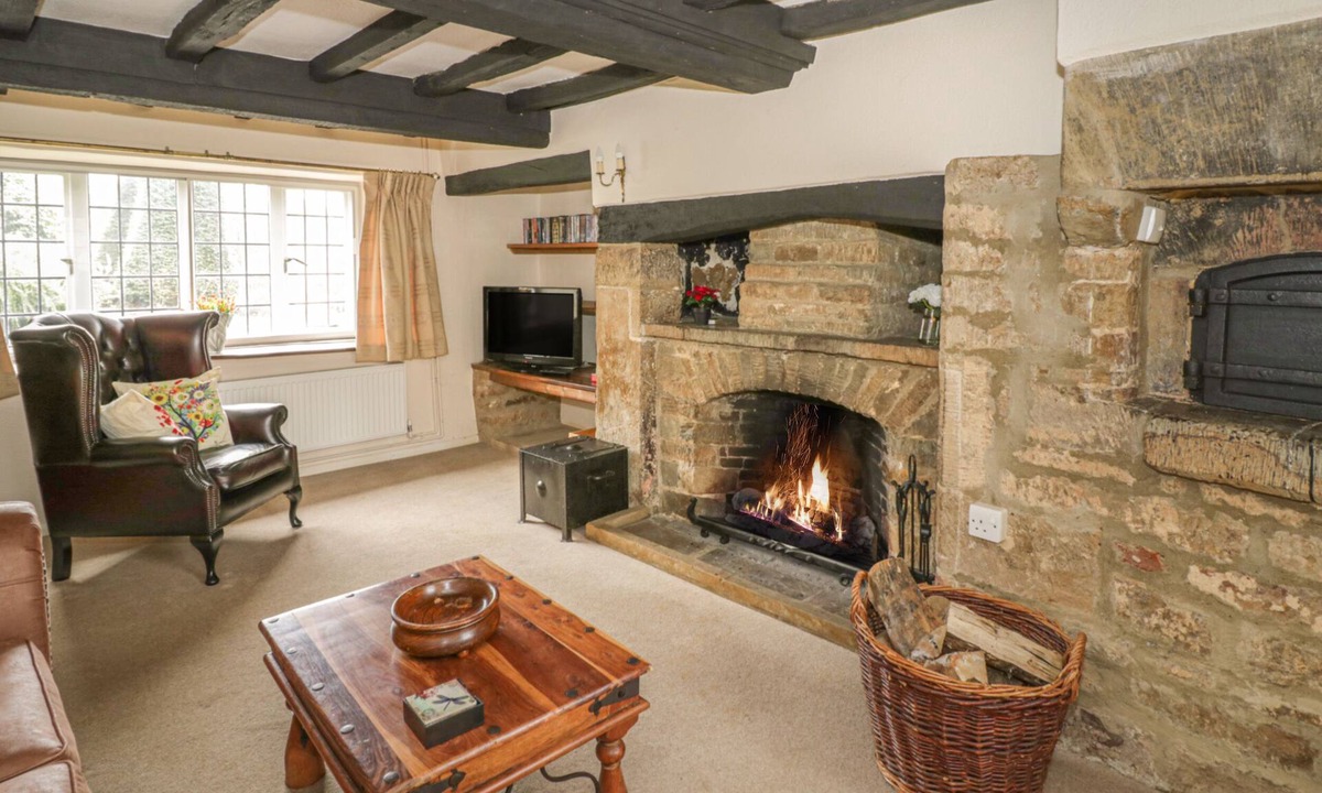 Sibford Gower Cottage | Spring Cottage