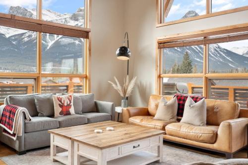 Canmore Apartment | Spring Creek Penthouse by Canadian Rockies Vacation Rentals