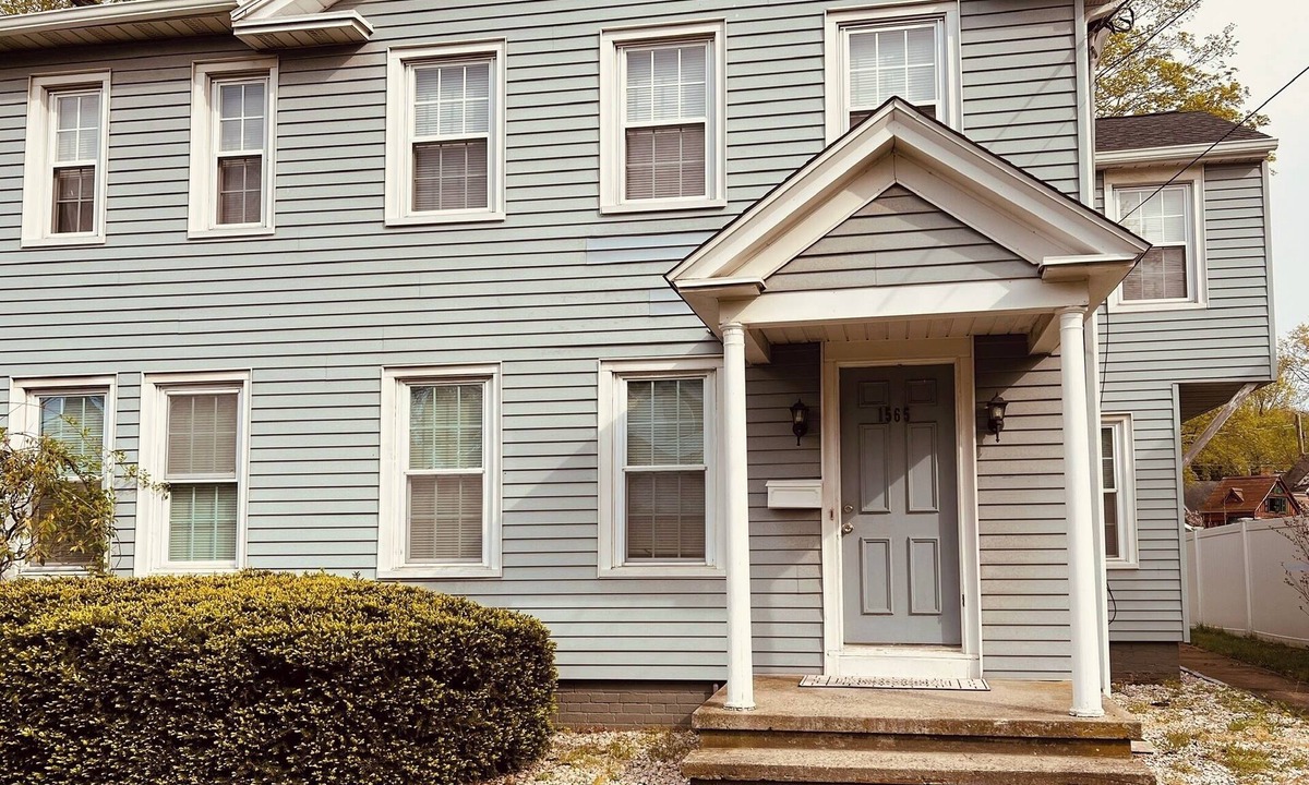 Hamden Apartment | Spring Glen SuitennEntire rental unit in Hamden, Connecticutnn