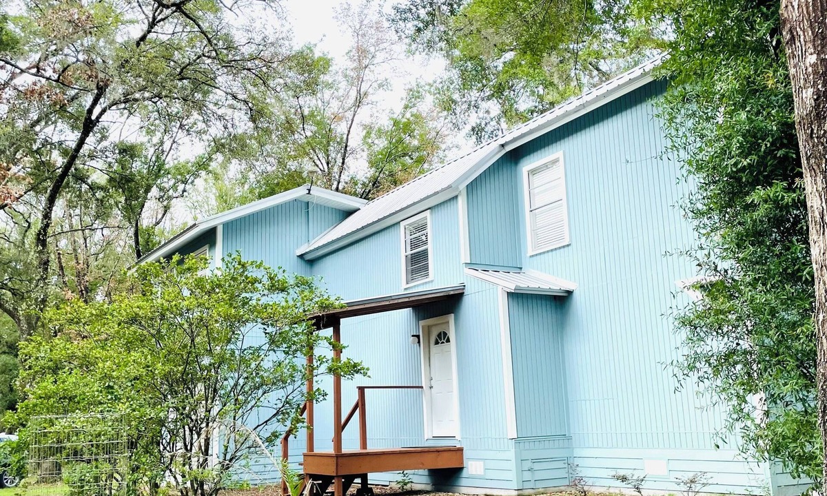 Trenton House | Spring Haven Treehouse