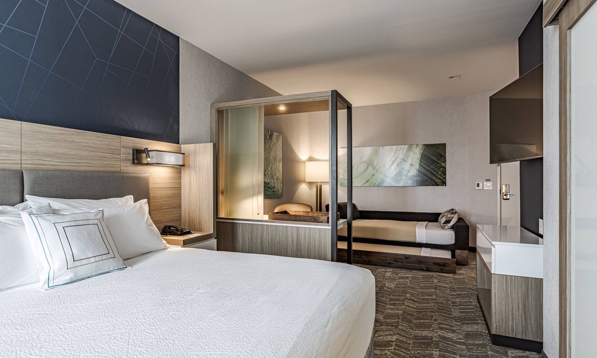 Sterling Heights Hotel | SpringHill Suites by Marriott Detroit Sterling Heights