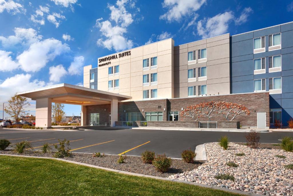 Idaho Falls Hotel | SpringHill Suites by Marriott Idaho Falls