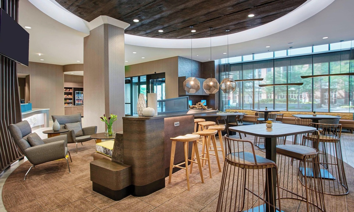 Westown Hotel | SpringHill Suites by Marriott Milwaukee Downtown