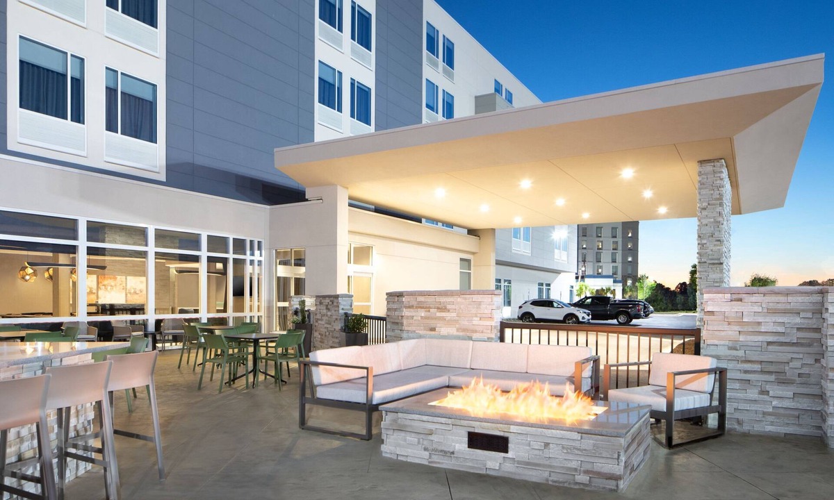 Columbia Hotel | Springhill Suites by Marriott Columbia near Fort Jackson