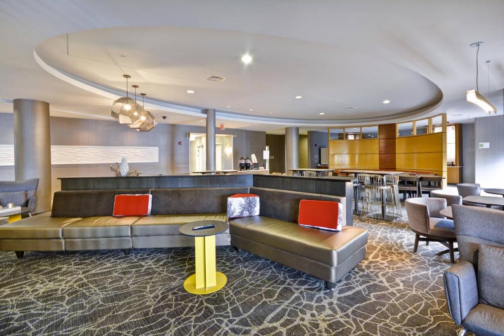 Lexington Hotel | SpringHill Suites by Marriott Lexington Near the University of Kentucky