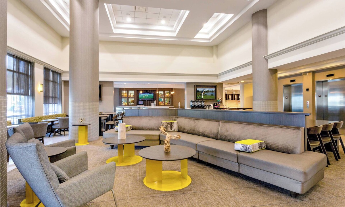 Ludlam Hotel | SpringHill Suites by Marriott Miami Airport South Blue Lagoon Area
