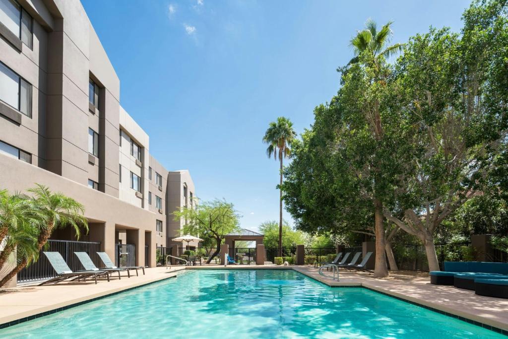 Desert View Village Hotel | SpringHill Suites Scottsdale North