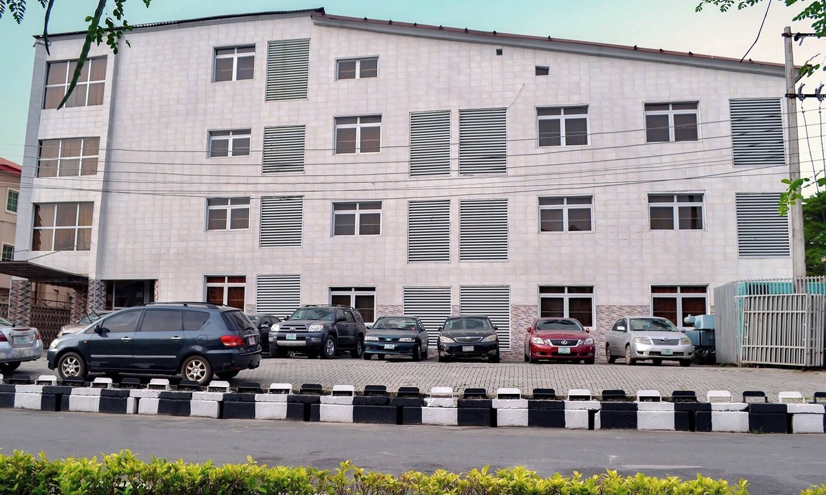Ikoyi Hotel | Springpark Yaad Hotel