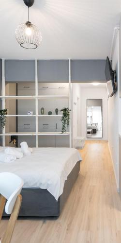 Sector 6 Apartment | Springview Studio