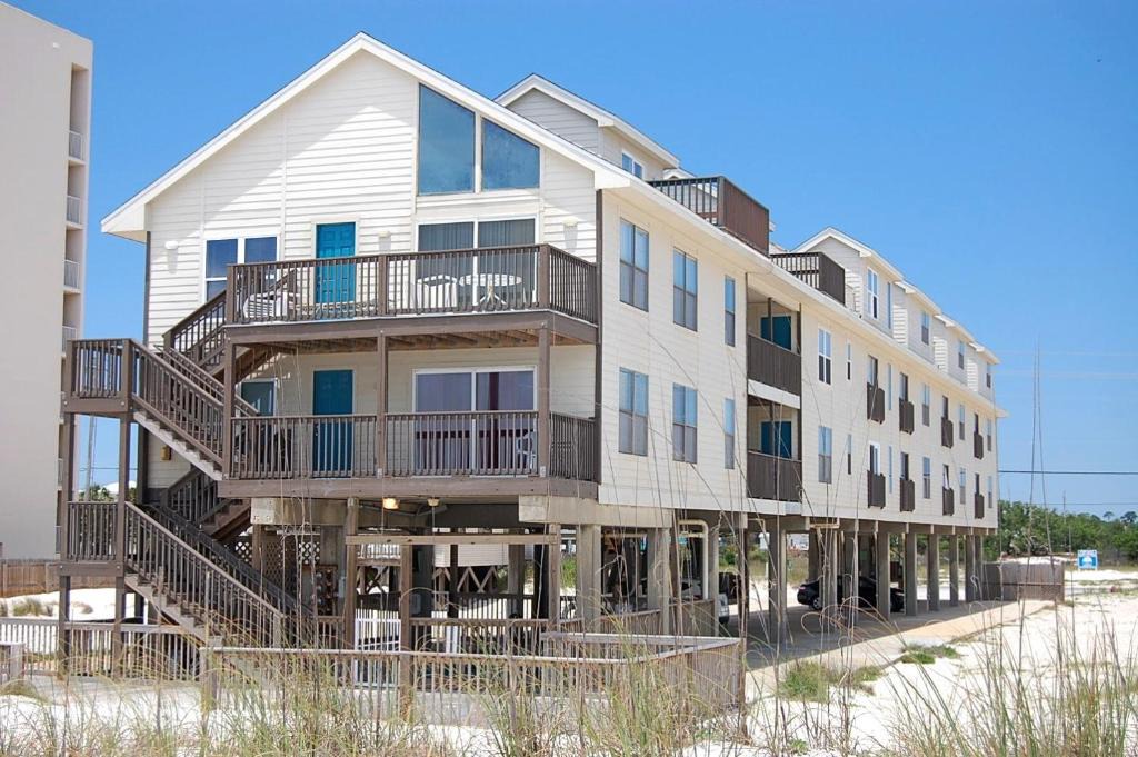 Gulf Shores Apartment | Spyglass 106B Beachside Condo