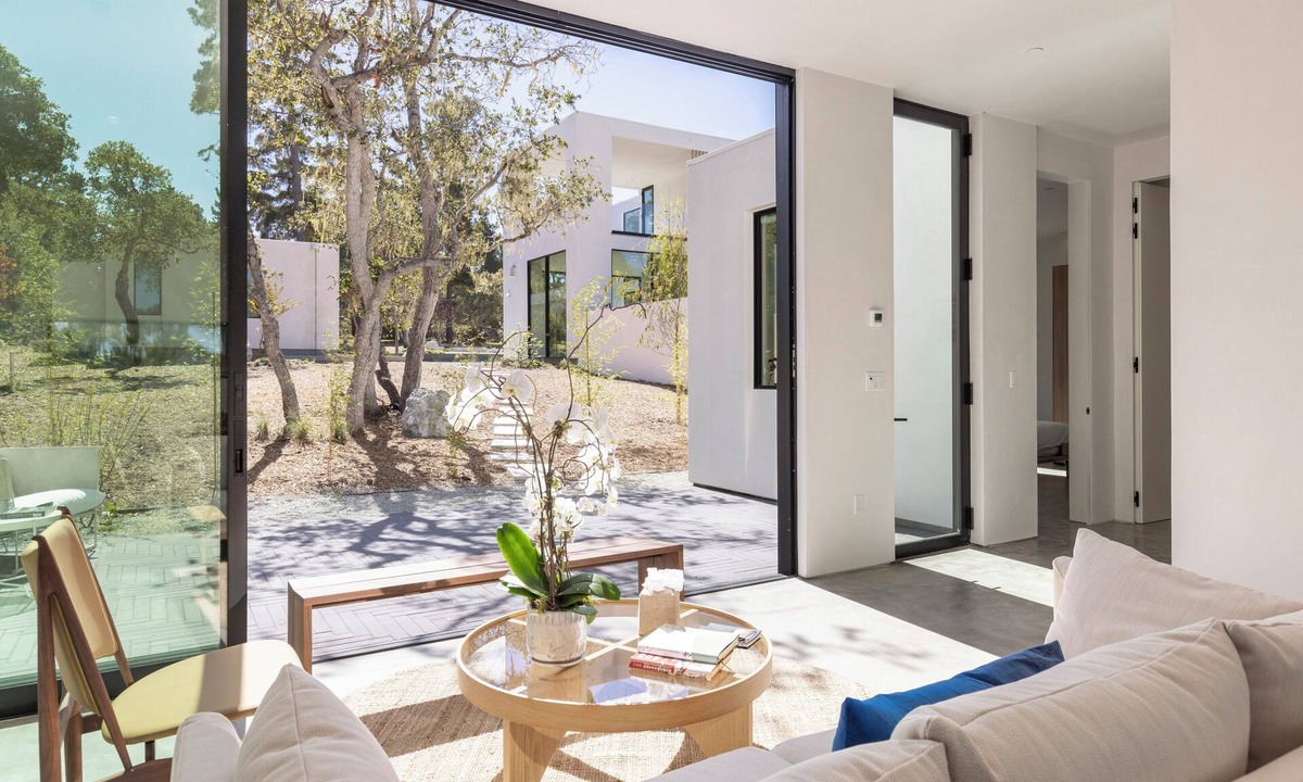 Del Monte Forest House | Spyglass Garden House Guest House