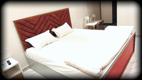 Narasapura Cabin | Sri Vaishali Comforts and Rooms