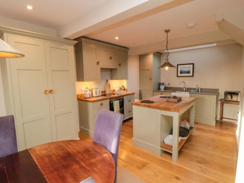 Ampleforth House | St Anthonys
