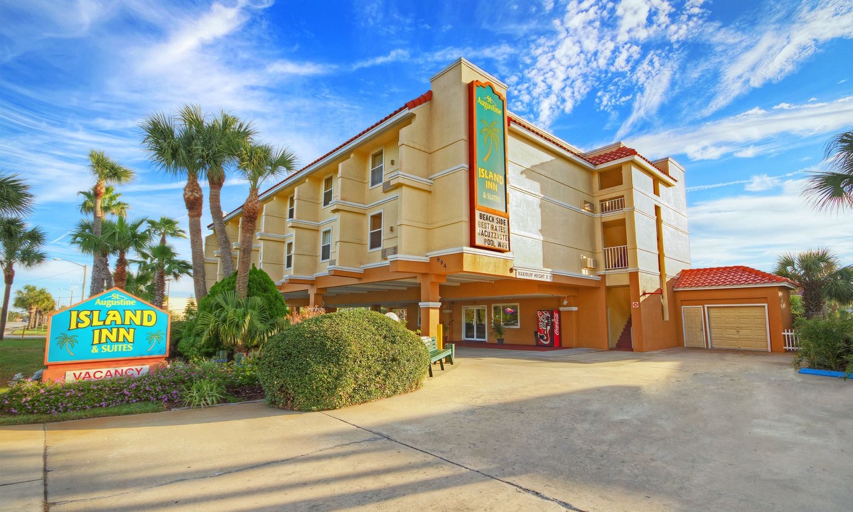 St. Augustine Beach Hotel | St. Augustine Island Inn