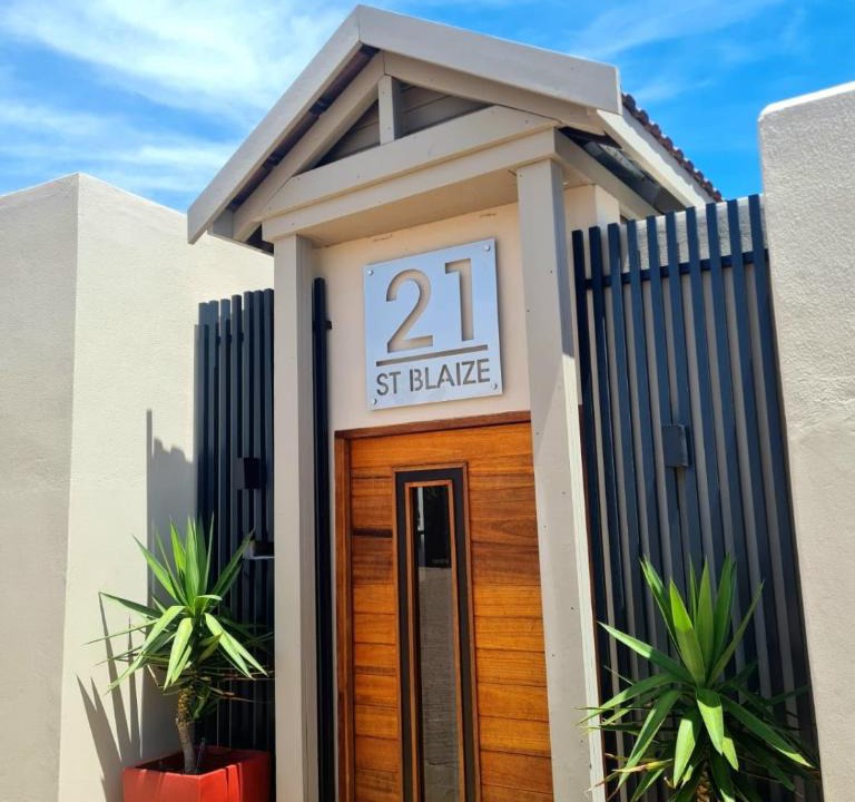 Linkside Apartment | St Blaize 21