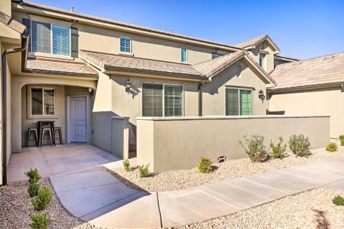 Sienna Hills House | St George Area Townhome w/Patio + Pool Access
