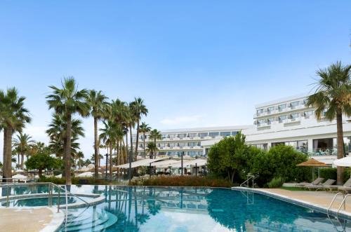 Chlorakas Resort | St George Beach Hotel & Spa Resort