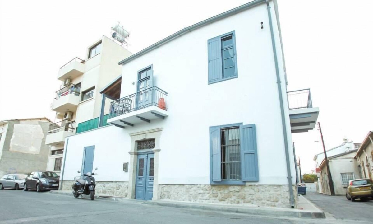 Larnaca City Centre Apartment | St. Lazaros Studios