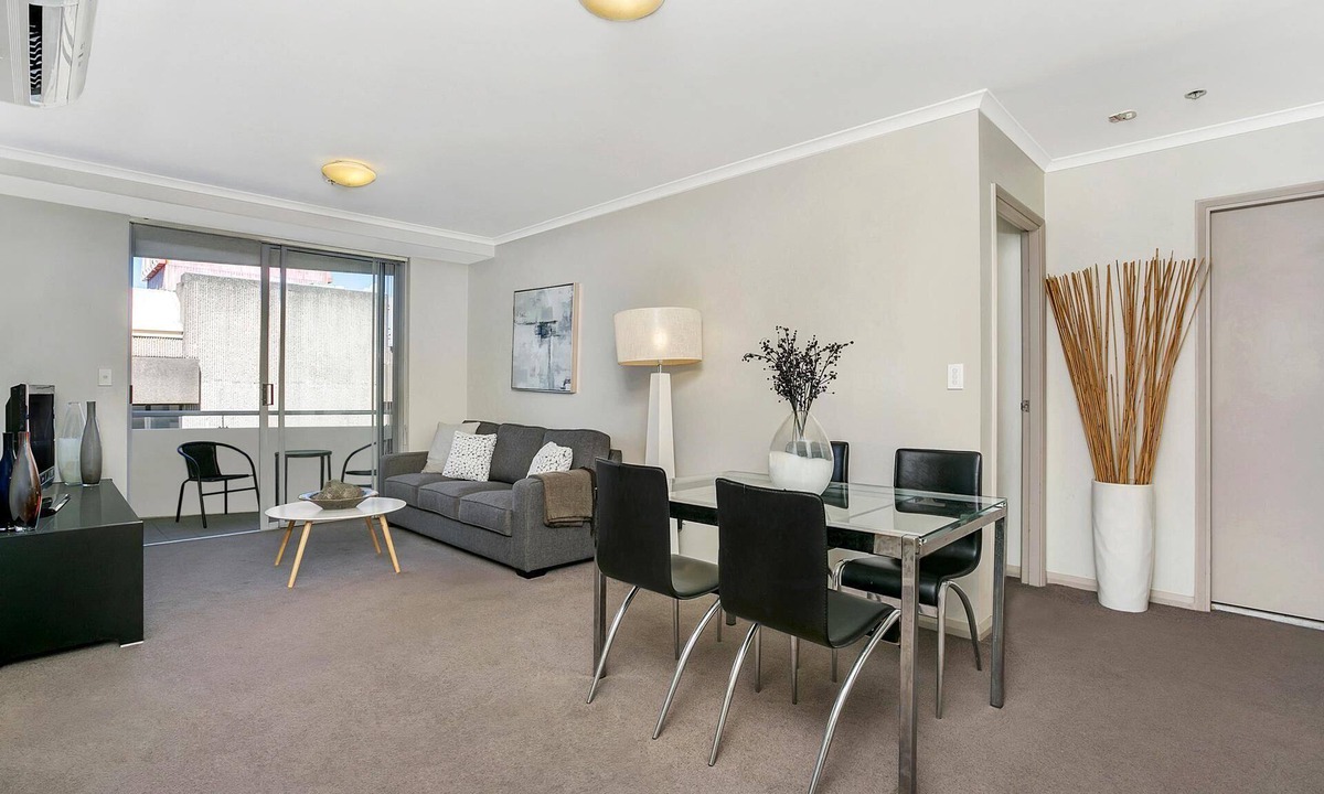 St. Leonards Apartment | St Leonards- L1101 Atchison Street - Bright 2BR Near St Leonards Station | Walk to Cafes Shops