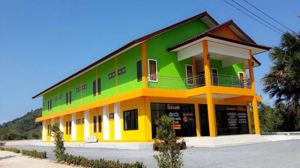 Khanom Apartment | ST Mansion