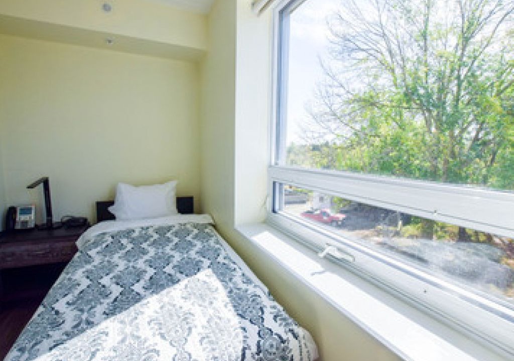 Waterloo Hotel | St. Paul's University College - Twin Room