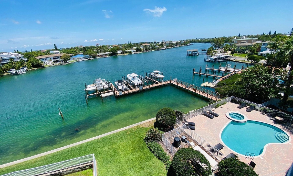 Belle Vista Condo | St Pete Beach Penthouse Beach & Intercoastal Views