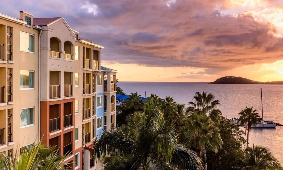 Estate Bakkero Resort | St. Thomas 3BR Oceanside at Marriott’s Frenchman’s Cove-Full Kitchen & Sea Views