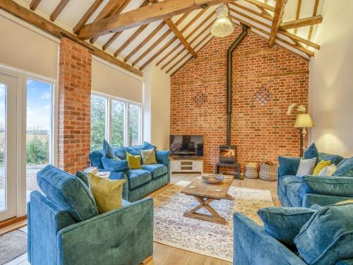 Whitchurch House | Stable End