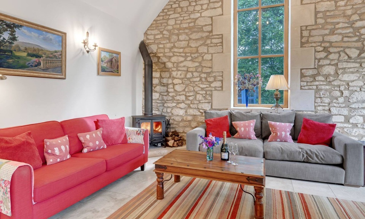 Batheaston Cottage | Stables, Batheaston - sleeps 6 guests in 3 bedrooms