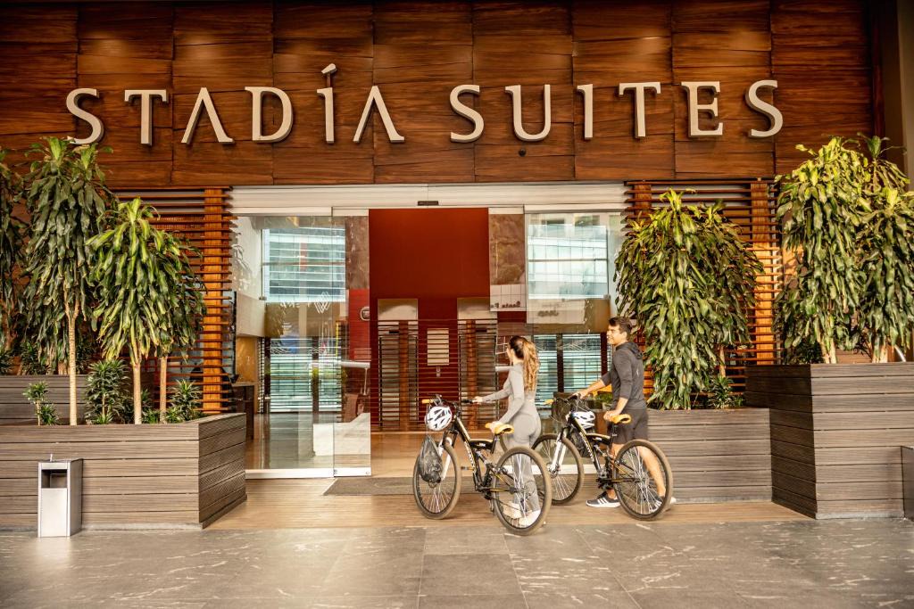Lomas de Santa Fe Hotel | Stadia Suites Mexico City Santa Fe