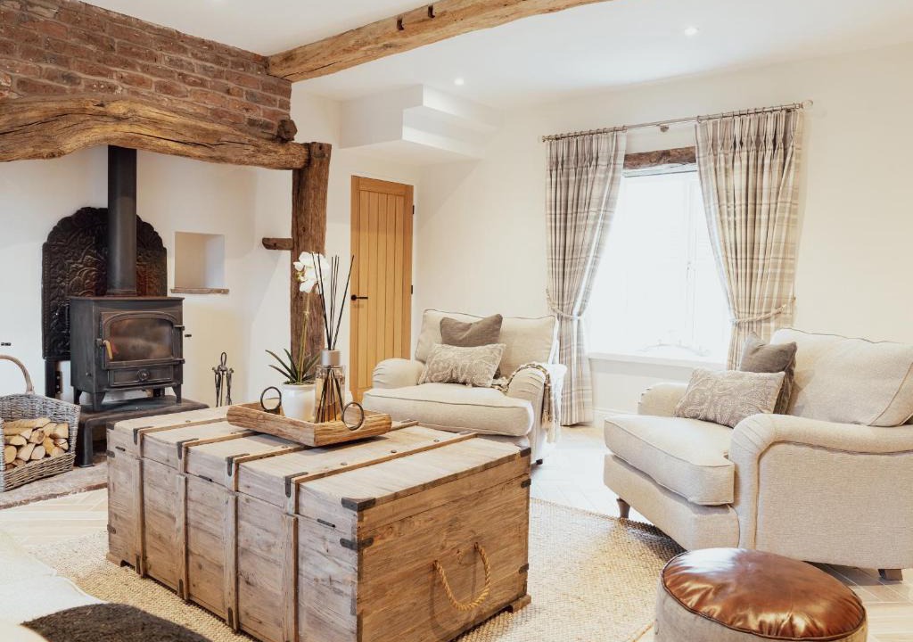 Sutton House | Stag Cottage