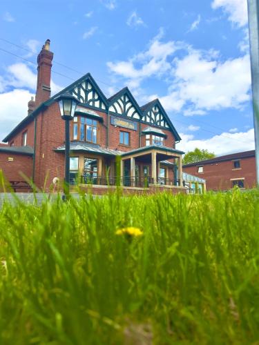 Chapeltown Hotel | Staindrop Hotel