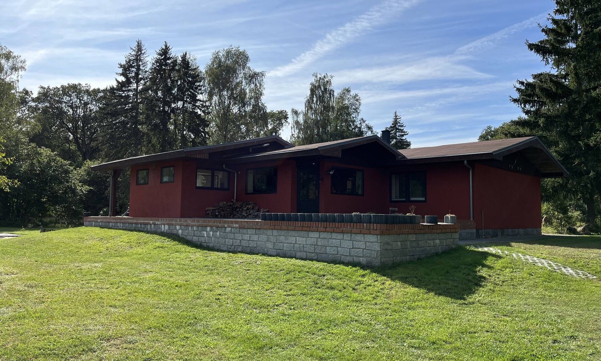 Grabow House | Standalone idyllic holiday home in the middle of nature for 6 to 8 people