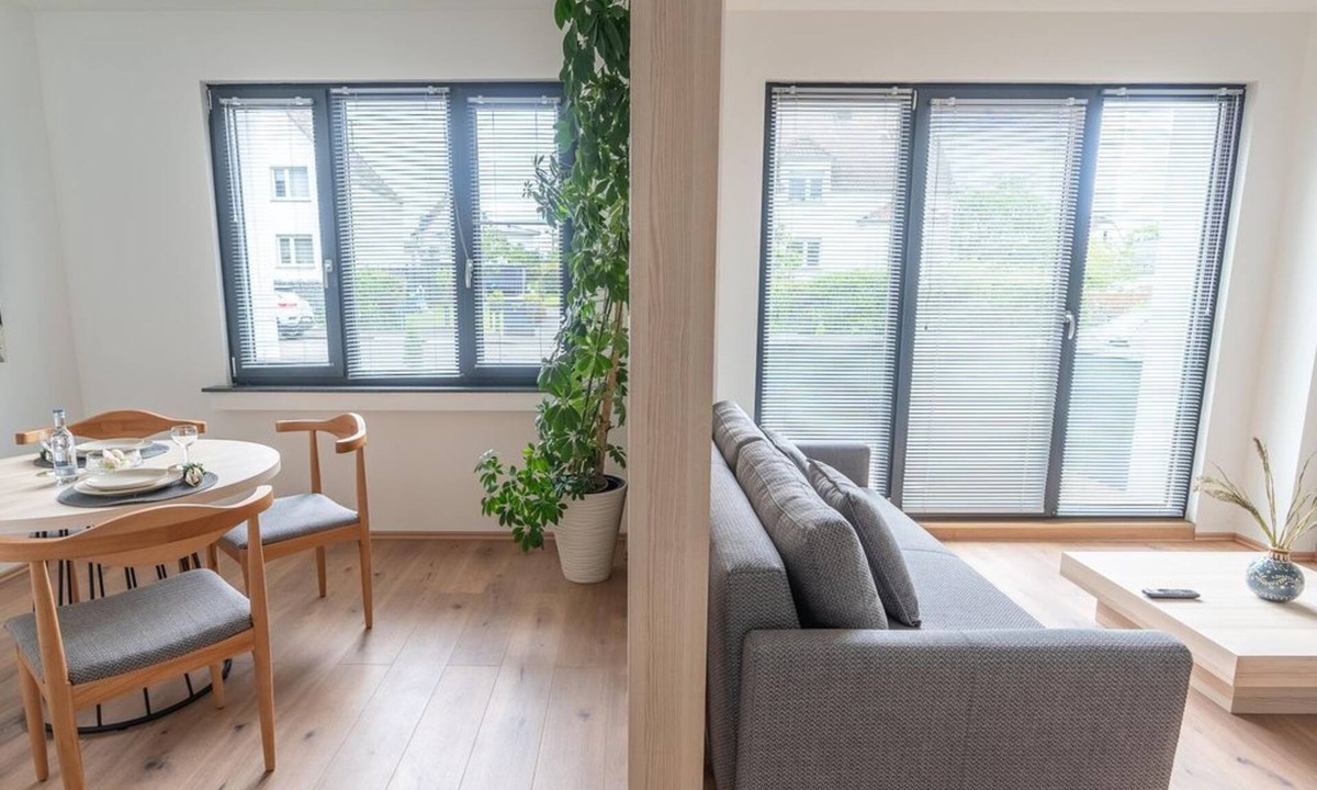 Willroth Apartment | Standard Studio for 3 persons - Colakation GmbH