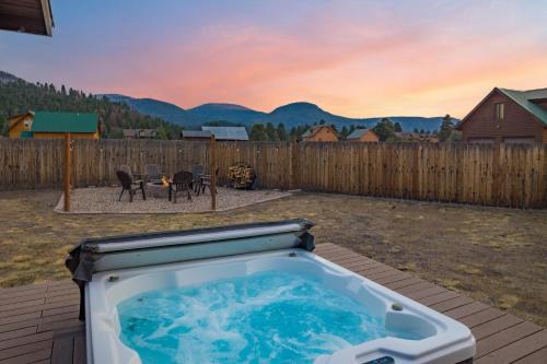 South Fork House | Stapp Mountain Retreat in South Fork, CO