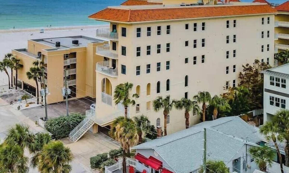 Clearwater Beach House | Starfish Beach House - Private Pool Rental