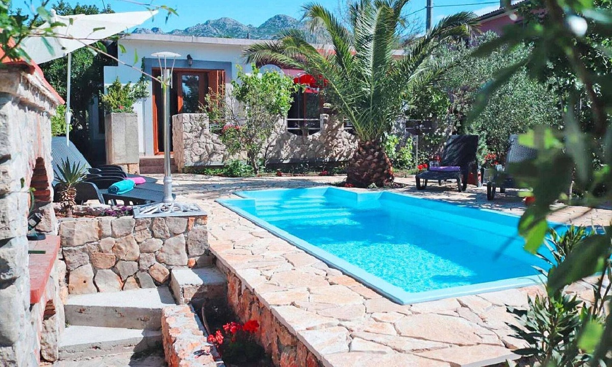 Starigrad House | Starigrad Bungalow near Paklenica Park