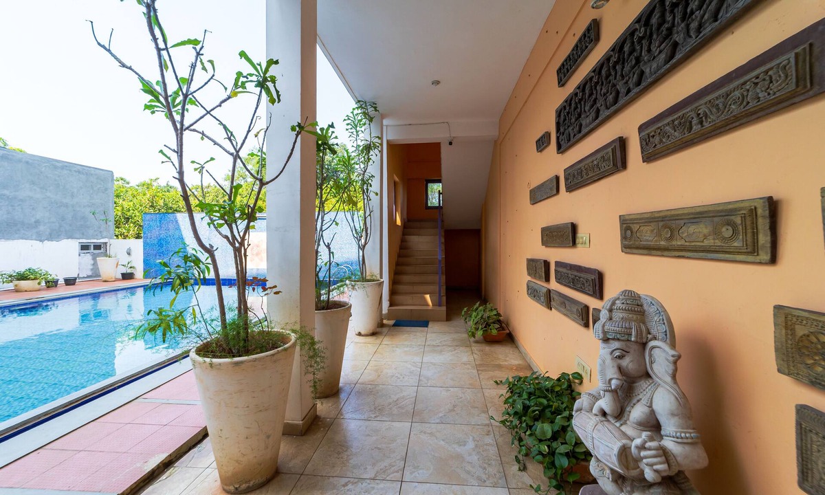 Bommayapalayam Hotel | Starlite Hotels