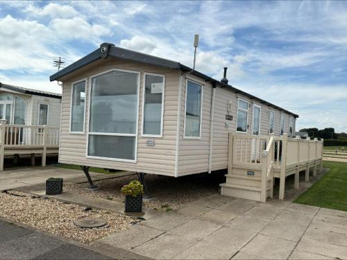 Chapel Saint Leonards House | Starview 8 berth Caravan