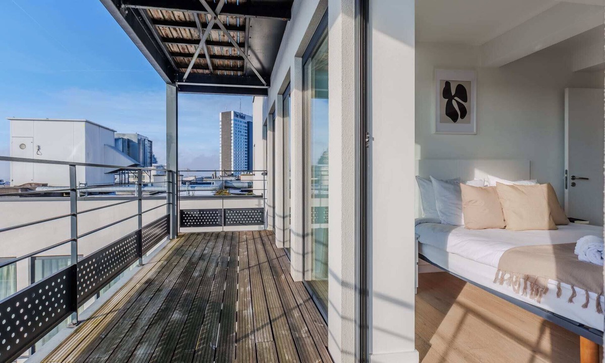 Postel Apartment | Stassart VI - Three Bedroom Apartment, Sleeps 6