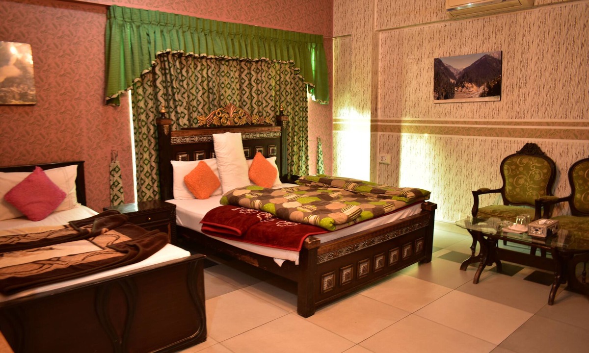 Loralai District Hotel | State Continental Guest House