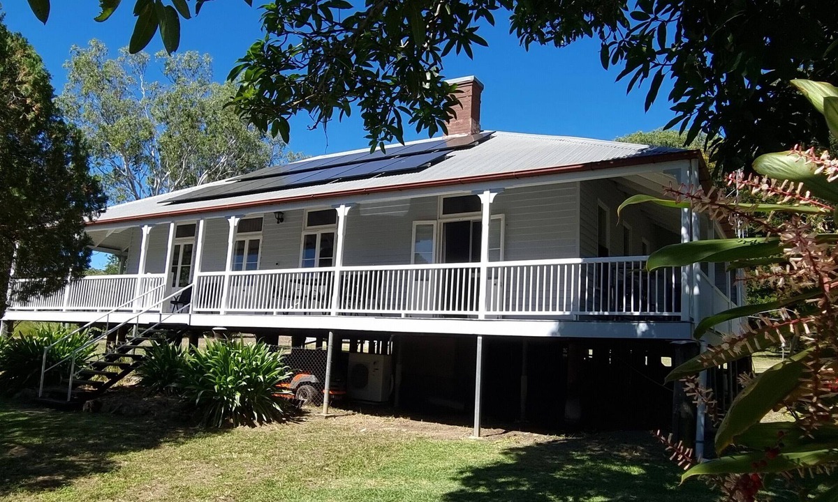 Gin Gin House | Station Masters Queenslander Country Home. Heritage charm meets modern luxury!