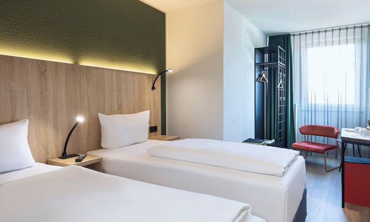 Stuttgart Hotel | Stay in a Convenient, Well-Appointed Room | Porsche Museum Just 0.4 mi Away