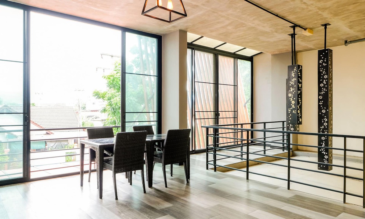 Chang Phueak Hotel | STAY MAYB