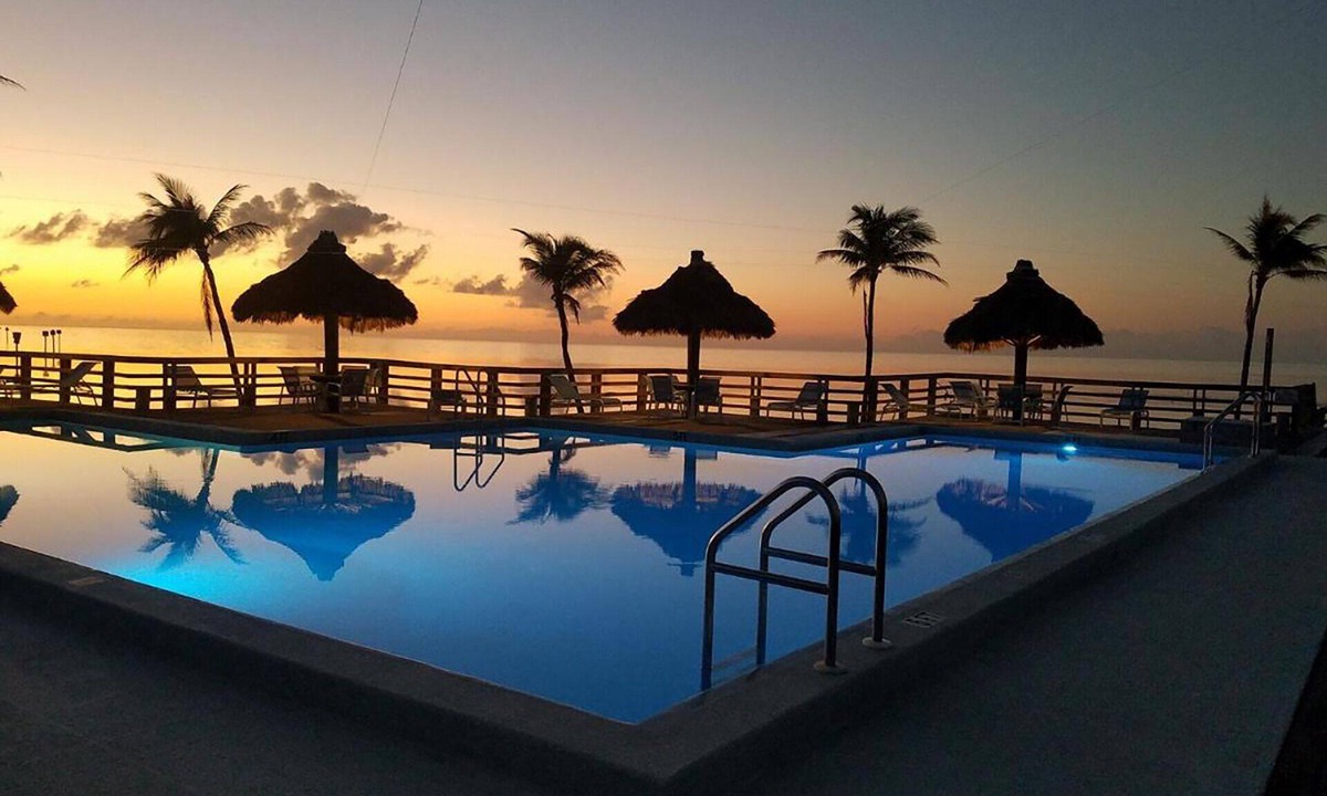 Lower Matecumbe Beach Condo | Stay Salty: Keys Dreams 1BR Condo Steps from the Sand