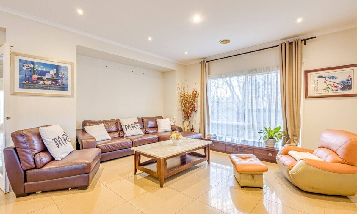 Caroline Springs House | StayAU Family Home Comfort in Caroline Springs