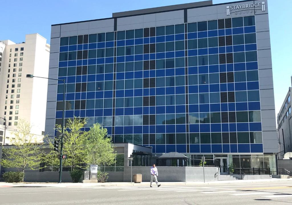 Downtown Denver Hotel | Staybridge Suites Denver Downtown by IHG