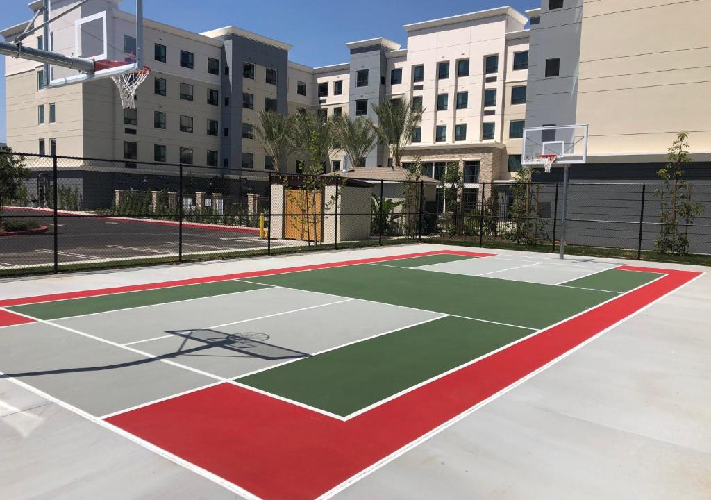 Irvine Business Complex Hotel | Staybridge Suites Irvine - John Wayne Airport by IHG