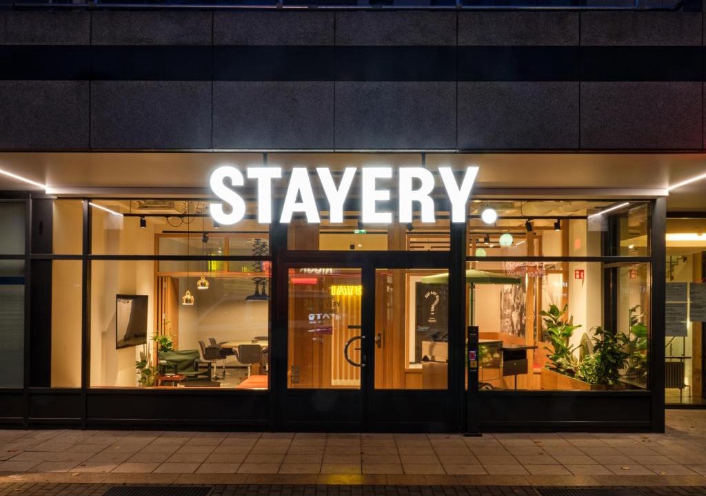 Stadtmitte Hotel | STAYERY Wolfsburg - VW Tor 17
