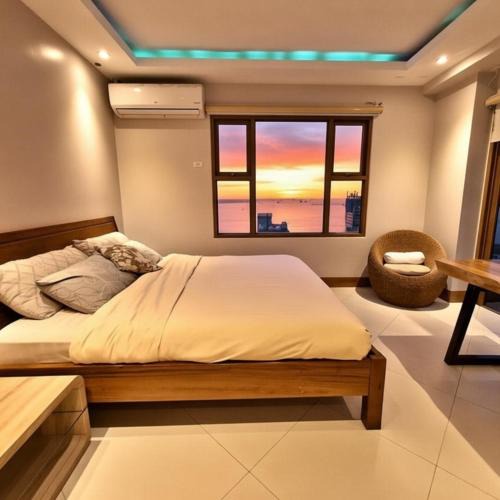 Ermita Night District Apartment | STAYLUXIA MANILABAYVIEW - FEATURING 1 - 5 BEDROOM SUITES WITH BALCONY POOL BAYVIEWS NETFLIX - Housekeeping Available-
